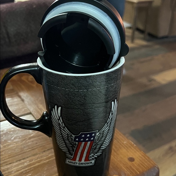Harley-Davidson Ceramic Travel Cup with the Winged #1 Logo. 17oz - Picture 6 of 6